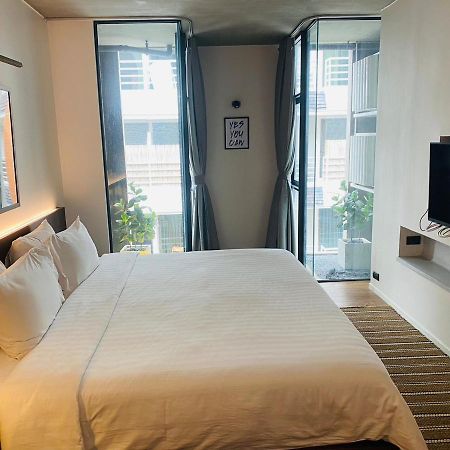 T2 Residence Sathorn Bangkok Eksteriør billede