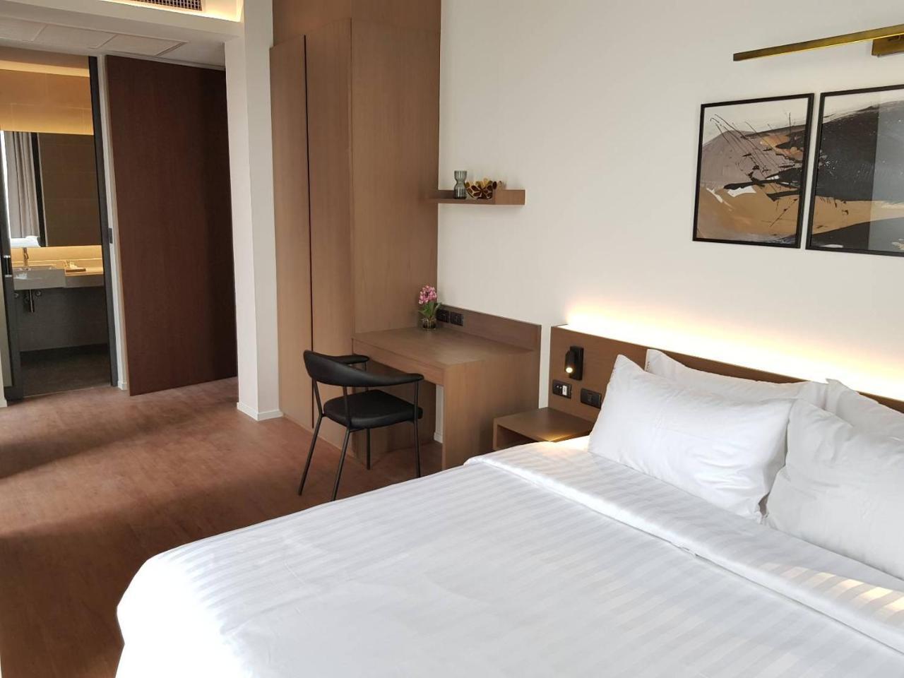 T2 Residence Sathorn Bangkok Eksteriør billede